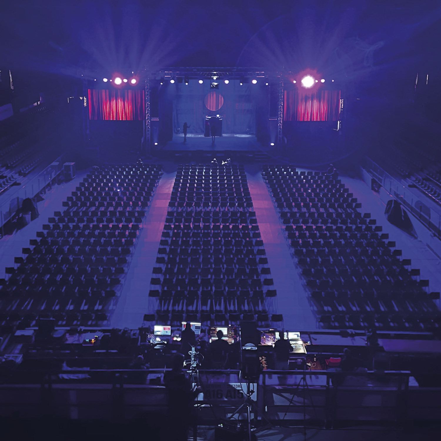 Grandaled Galleria 2